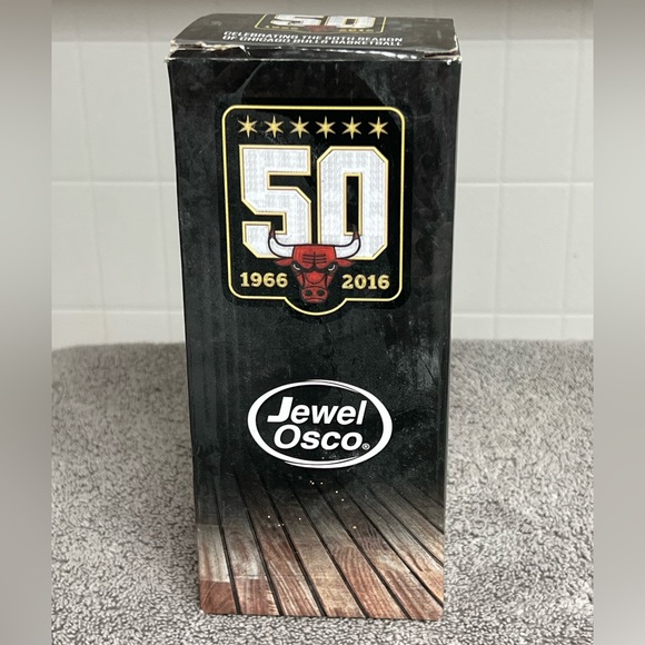 2015-2016 Pau Gasol NBA Chicago Bulls 50th Season SGA Bobble Bobblehead Doll HOF - Picture 2 of 3